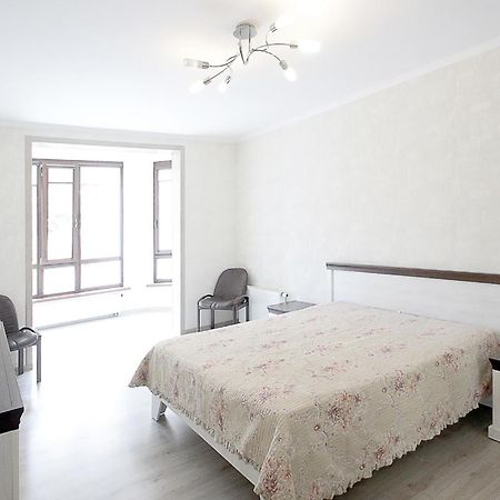 "Deluxe Apartments" L 26-4 - 11220 Лвив Екстериор снимка